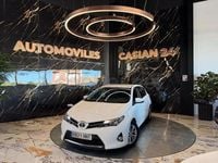 Usado Toyota Auris Active 90 CV (66 kW) 2013 Blanco Berlina