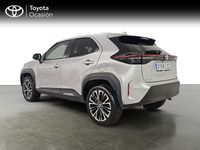 Usado Toyota Yaris Style 116 CV (85 kW) 2021 Gris Utilitario