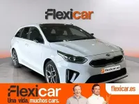 Usado Kia Ceed GT GT-Line 120 CV (88 kW) 2019 Blanco Familiar