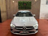 Usado Mercedes CLA200 Shooting Brake 150 CV (110 kW) 2021 Gris / plata Familiar