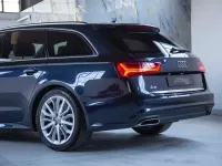 Usado Audi A6 218 CV (160 kW) 2018 Azul Familiar