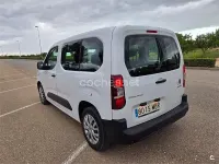 Usado Citroën Berlingo Live 102 CV (75 kW) 2022 Blanco Monovolumen