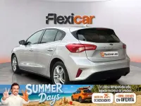 Usado Ford Focus Trend 95 CV (69 kW) 2020 Gris Utilitario