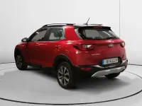 Usado Kia Stonic 84 CV (61 kW) 2020 Rojo SUV