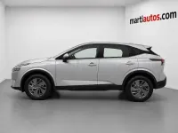 Usado Nissan Qashqai Acenta 158 CV (116 kW) 2023 Gris / plata SUV