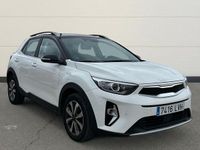 Usado Kia Stonic 120 CV (88 kW) 2021 Blanco SUV