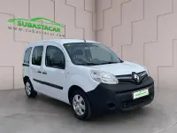 Usado Renault Kangoo 75 CV (55 kW) 2018 Blanco Monovolumen