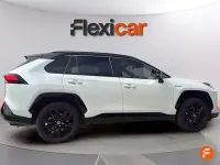 Käytetty Toyota RAV4 Hybrid Style 218 HP (160 kW) 2021 Valkoinen Katumaasturi