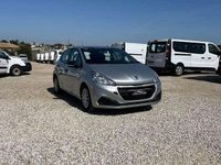 Usado Peugeot 208 Active 75 CV (55 kW) 2017 Gris / plata Utilitario