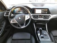 Usado BMW 318 150 CV (110 kW) 2022 Blanco Familiar