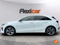 Usado Kia Ceed GT GT-Line 140 CV (102 kW) 2018 Blanco Berlina