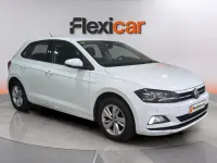 Usado VW Polo Advance 80 CV (58 kW) 2019 Blanco Utilitario
