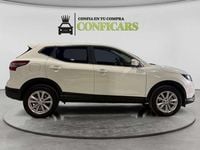Usado Nissan Qashqai Acenta 131 HP (96 kW) 2014 Branco SUV