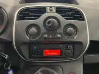 Usado Renault Kangoo 75 CV (55 kW) 2019 Blanco Monovolumen