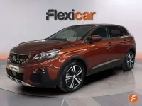 Usado Peugeot 3008 Allure 131 CV (96 kW) 2018 Marrón SUV