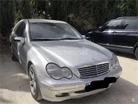 Usado Mercedes C270 Elegance 170 CV (125 kW) 2002 Blanco Berlina