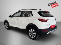 Usado Kia Stonic 120 CV (88 kW) 2023 Blanco SUV