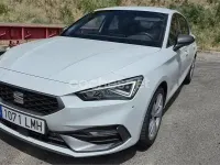 Usado Seat Leon ST FR 150 CV (110 kW) 2021 Blanco Familiar