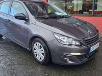 Usado Peugeot 308 Access 99 CV (72 kW) 2018 Gris Utilitario