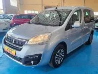 Usado Peugeot TePee Active 99 CV (72 kW) 2017 Gris Van