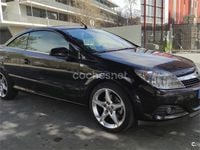 Usado Opel Astra Cabriolet Cosmo 150 HP (110 kW) 2010 Preto Cabrios