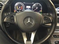 Usado Mercedes E220 194 CV (142 kW) 2018 Gris / plata Familiar