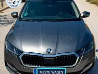 Usado Skoda Octavia Style 150 CV (110 kW) 2022 Gris / plata Familiar
