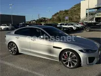 Usado Jaguar XE R-Dynamic 180 CV (132 kW) 2020 Gris / plata Berlina