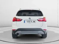 Käytetty BMW X1 Performance 150 HP (110 kW) 2018 Valkoinen Katumaasturi