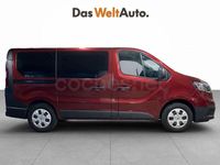 Usado Renault Trafic 150 CV (110 kW) 2023 Rojo Monovolumen