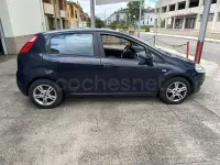Usado Fiat Grande Punto Dynamic 75 CV (55 kW) 2006 Azul Utilitario