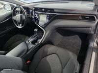 Usado Toyota Camry Advance 218 CV (160 kW) 2021 Marrón Berlina