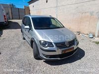 Usado VW Touran Advance 105 CV (77 kW) 2008 Gris / plata Monovolumen