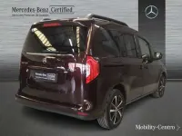 Usado Mercedes EQT200 2025 Rojo Monovolumen
