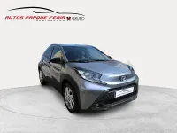 Usado Toyota Aygo X Play 72 CV (52 kW) 2024 Azul SUV