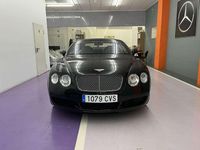 Begagnad Bentley Continental GT Mulliner 560 HK (411 kW) 2004 Svart Sportkupé