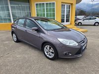 Usado Ford Focus Trend 115 CV (84 kW) 2012 Gris Utilitario