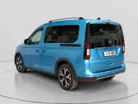 Usado Ford Tourneo Connect Active 122 CV (89 kW) 2024 Azul Monovolumen