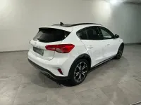 Usado Ford Focus Active 120 CV (88 kW) 2022 Blanco Berlina