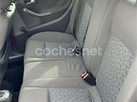 Usado Seat Ibiza Reference 100 CV (73 kW) 2006 Rojo Utilitario
