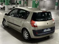 Usado Renault Scénic II 110 CV (80 kW) 2008 Beige Monovolumen
