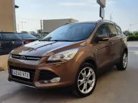 Usado Ford Kuga Titanium S 163 CV (119 kW) 2013 Marrón SUV