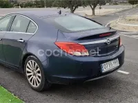 Usado Opel Insignia Cosmo 130 CV (95 kW) 2011 Azul Berlina