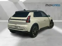 Käytetty Renault R5 Iconic 110 kW (150 HP) 2025 Valkoinen Viistoperä