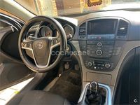 Usado Opel Insignia Essentia 130 CV (95 kW) 2011 Gris / plata Berlina