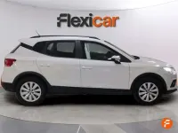 Usado Seat Arona Ecomotive 110 CV (80 kW) 2020 Blanco SUV