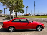Usado BMW 318 140 CV (102 kW) 1992 Rojo Coupe