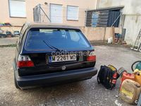 Begagnad VW Golf II 75 HK (55 kW) 1989 Svart Halvkombi