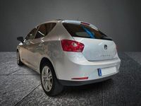 Usado Seat Ibiza Sport 90 CV (66 kW) 2010 Gris / plata Berlina