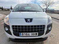 Usado Peugeot 3008 Active 111 CV (81 kW) 2012 Blanco Familiar